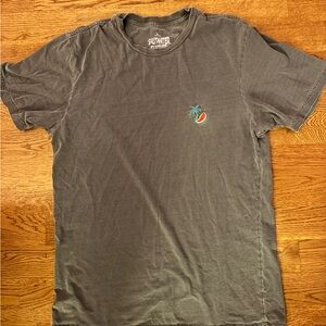 ripcurl men’s tee size medium